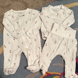 Carter's White Floral Footies Set